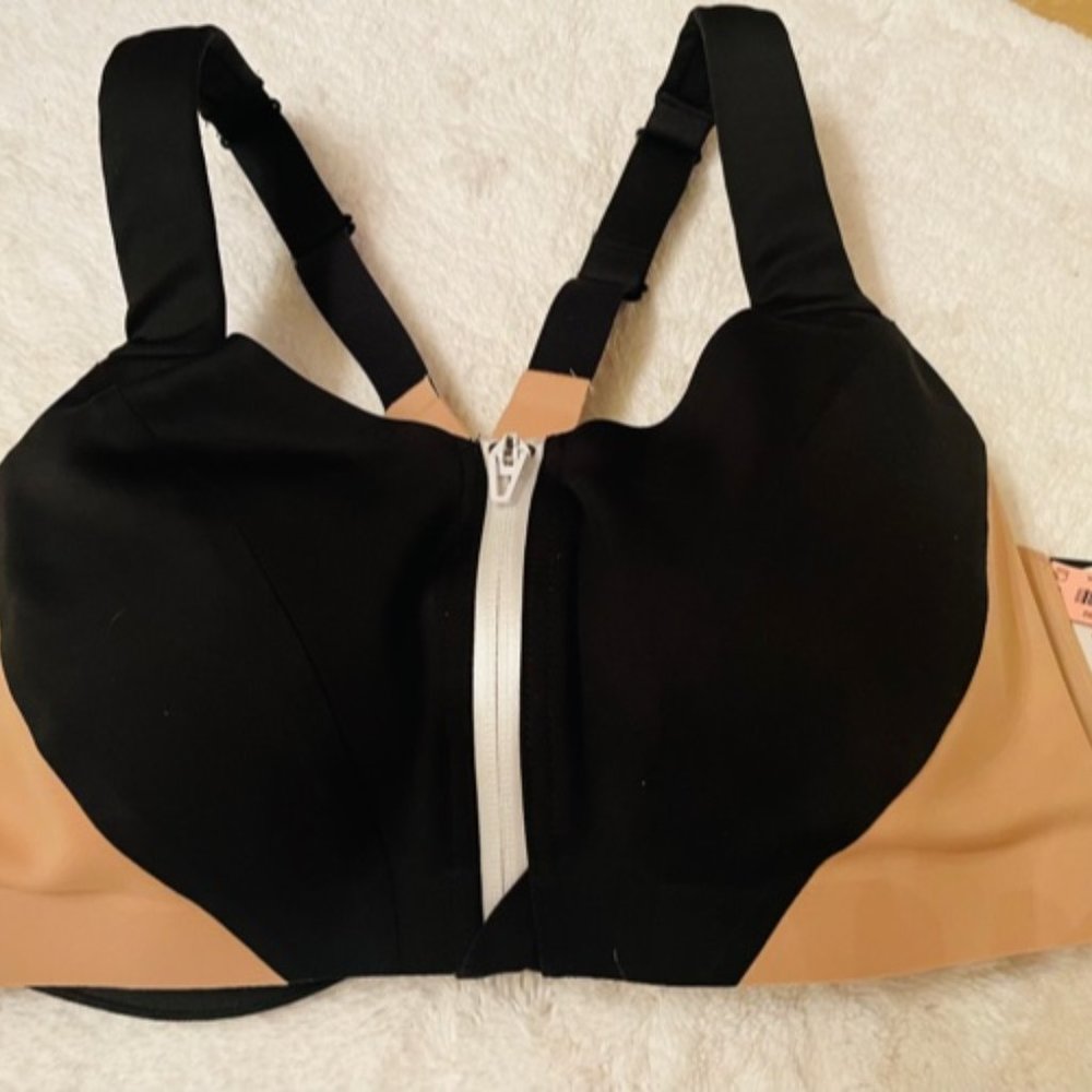 Victoria's Secret VSX Knockout Maximum Support Front-Close Sports Bra